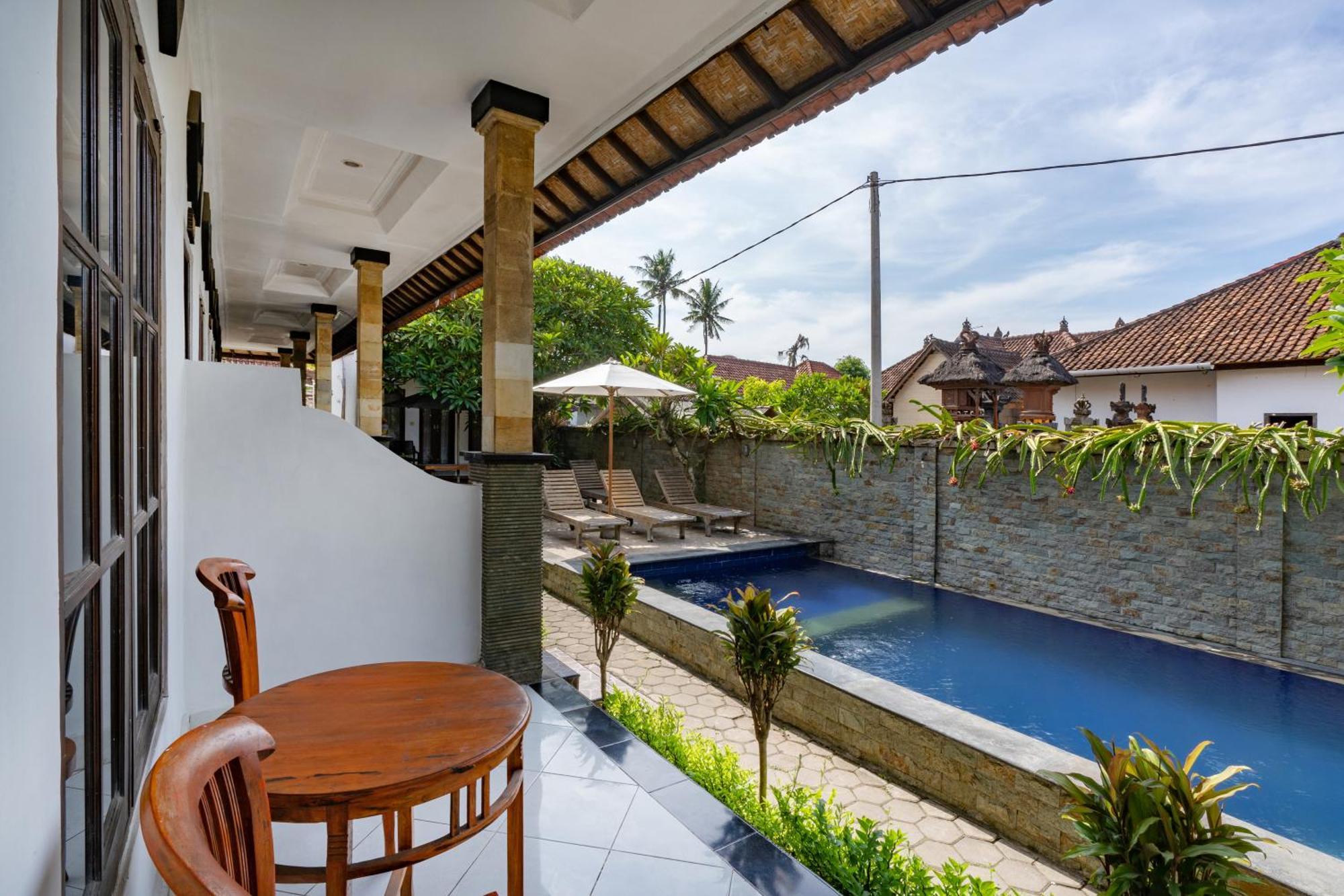 Widia Homestay Nusa Lembongan Exterior photo